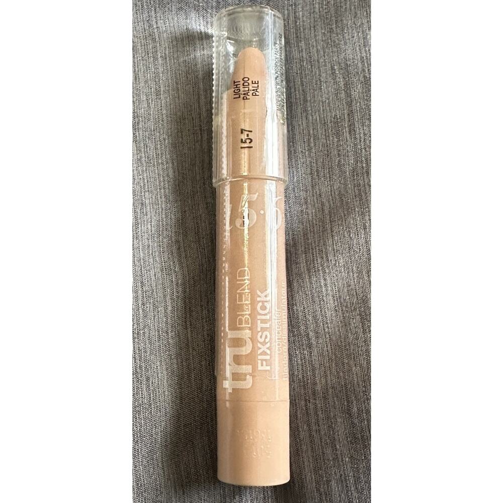 COVERGIRL TruBlend FixStick Concealer L5-6-7 Light Light sealed NWOB